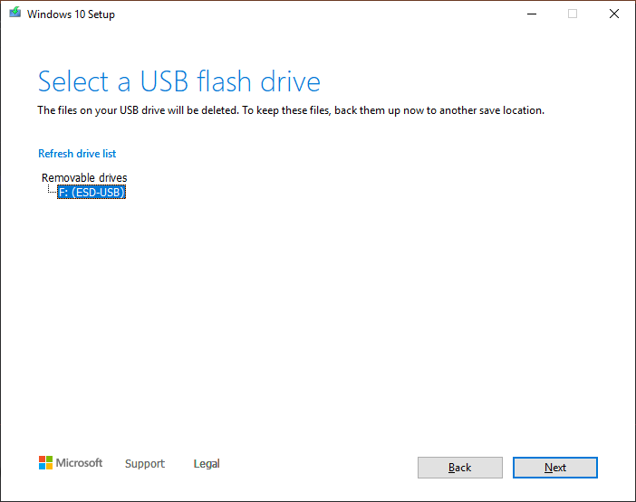 The tool asks you to select a destination USB drive.