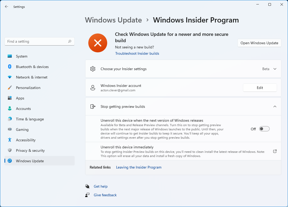 The "Stop getting preview builds" section is expanded. Two options are shown: "Unenroll this device when the next version of Windows releases", and "Unenroll this device immediately".